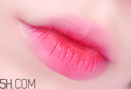 倩碧啞光氣墊唇釉哪個顏色好看 最全色號試色 倩碧啞光氣墊唇釉哪個顏色好看 最全色號試色