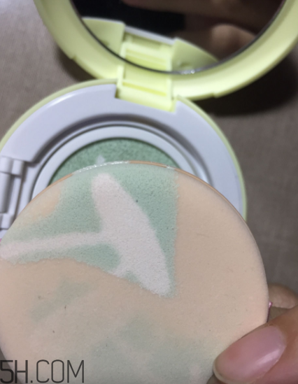 藍(lán)秀氣墊bb霜怎么辨別真?zhèn)?？藍(lán)秀氣墊bb霜效果測(cè)評(píng)