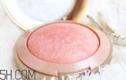烘焙腮紅是什么？烘焙腮紅和其他腮紅區(qū)別