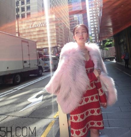 粉色皮草怎么搭配好看？粉色皮草搭配圖片