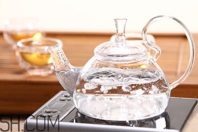 喝開水兌冷水好不好？開水兌冷水是陰陽水不宜喝嗎？