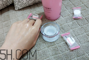 蘭蔻粉水不適合什么膚質(zhì)？蘭蔻粉水第一次使用為什么會刺痛？