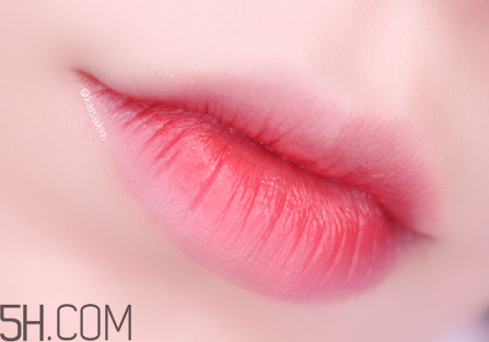 倩碧啞光氣墊唇釉哪個顏色好看 最全色號試色 倩碧啞光氣墊唇釉哪個顏色好看 最全色號試色