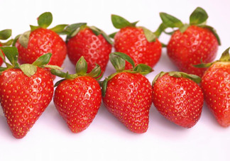 草莓有點(diǎn)爛還能吃嗎？草莓爛一點(diǎn)能吃嗎？