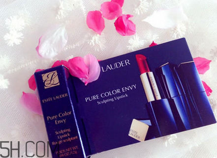 雅詩蘭黛和迪奧口紅哪個好用？雅詩蘭黛和迪奧口紅對比測評