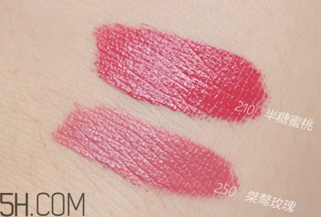 雅詩蘭黛傾慕液態(tài)唇膏價格 傾慕液體唇膏使用方法 雅詩蘭黛傾慕液態(tài)唇膏價格 傾慕液體唇膏使用方法