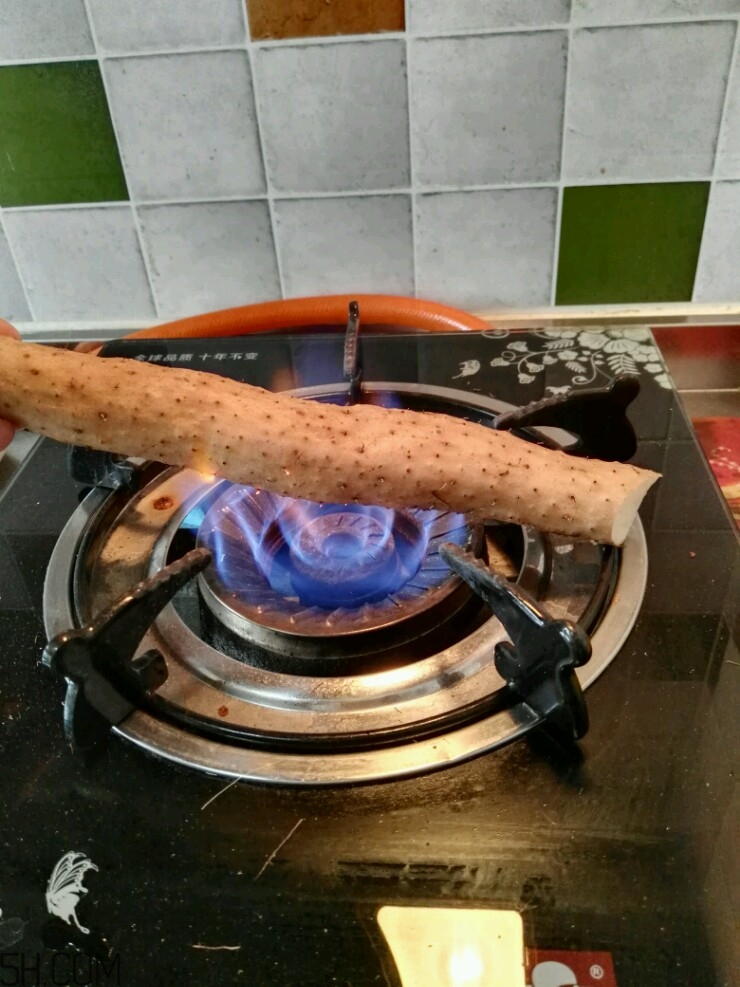 山藥皮上的須能吃嗎？山藥皮上的須怎么去除？