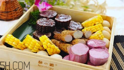 冬季飲食的注意事項是什么？冬季下雪天該如何穿衣？