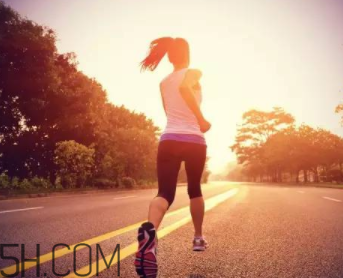 跑步不穿內(nèi)褲會(huì)影響性功能？跑步穿內(nèi)褲很有必要！