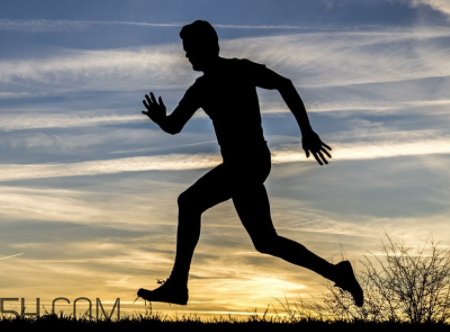 跑步不穿內(nèi)褲會(huì)影響性功能？跑步穿內(nèi)褲很有必要！