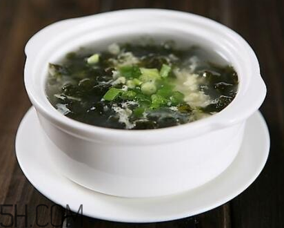 海苔和紫菜哪個更養(yǎng)生？海苔是紫菜的華麗轉(zhuǎn)身？