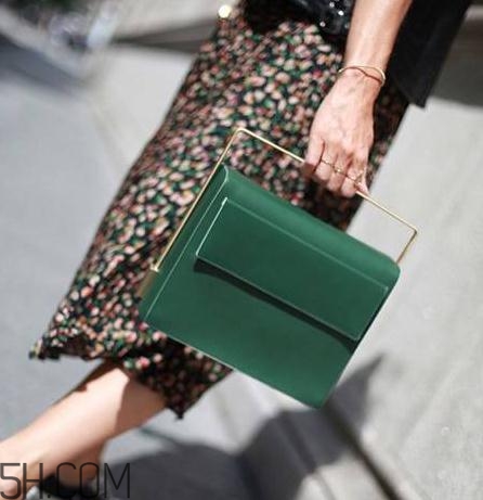 lautem是什么檔次？各路明星都在背的設(shè)計(jì)感包包