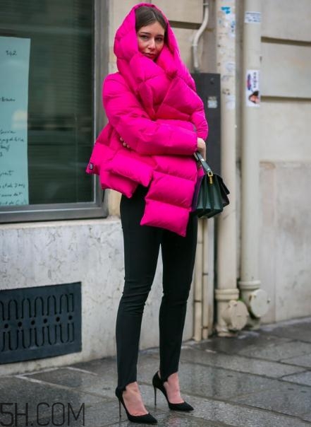 面包服怎么搭配顯瘦？這樣穿秒變紙片人