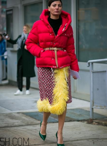 面包服怎么搭配顯瘦？這樣穿秒變紙片人