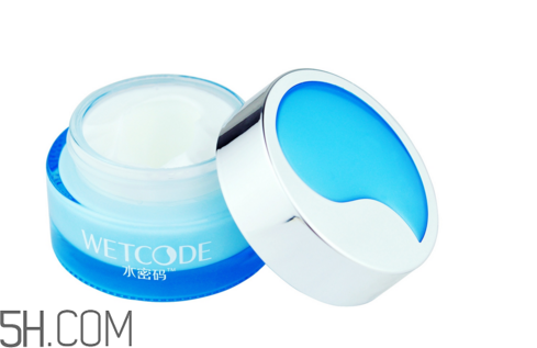 補(bǔ)水霜怎么用比較好？使用補(bǔ)水霜注意事項(xiàng)