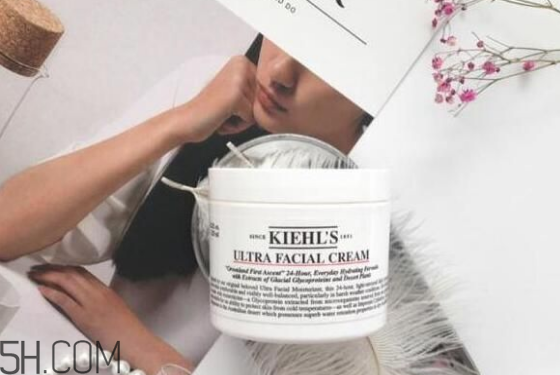 面霜什么時候用最好？保濕面霜哪個牌子好用？