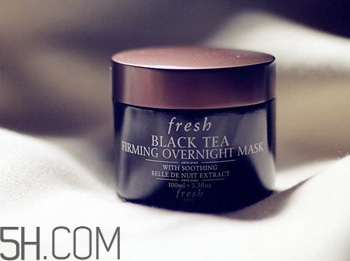 睡眠面膜晚上幾點(diǎn)用好？晚上使用睡眠面膜的正確順序