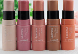 修容膏用什么刷子？從刷毛和刷型上分析