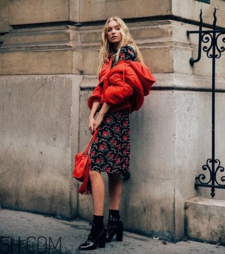 紅色面包服怎么搭配？給寒冷的冬天帶來(lái)一絲熱情