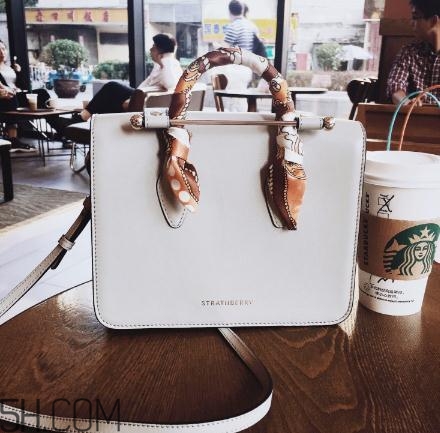 strathberry包包多少錢？價(jià)格超可愛的簡約高級風(fēng)包包