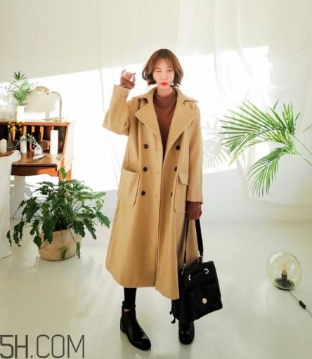 卡其色大衣怎么搭配？這樣穿氣質(zhì)滿滿