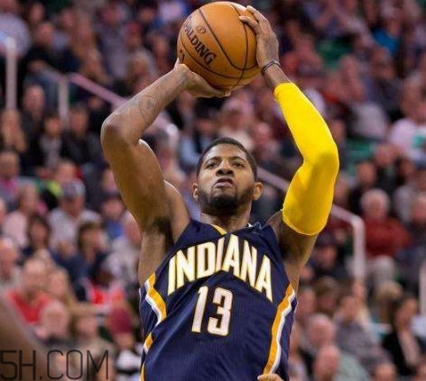 nike pg 2 okc保羅二代戰(zhàn)靴實物什么樣？