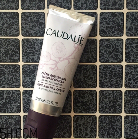 歐緹麗葡萄籽護(hù)手霜好用嗎？適合辦公室用護(hù)手霜