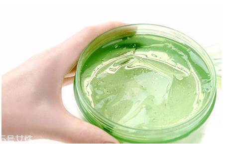 蘆薈膠能當(dāng)睡眠面膜用嗎？蘆薈膠的護(hù)膚常識(shí)
