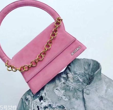 jacquemus包包多少錢？萬元以內(nèi)就能買到的個性包包