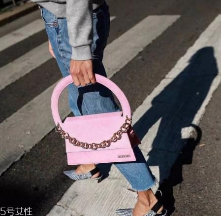 jacquemus包包在哪買？一款自帶有趣靈魂的包包