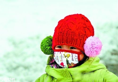 小兒面癱有何原因？五大原因父母須知