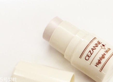 2018高光棒哪個牌子好？八款網紅高光棒實力比拼