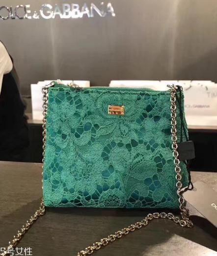 杜嘉班納包包什么檔次？經(jīng)典貴族的必入品牌