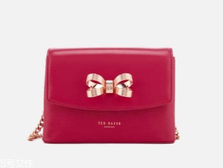 ted baker包包質(zhì)量好嗎？少女感爆棚的輕奢品牌
