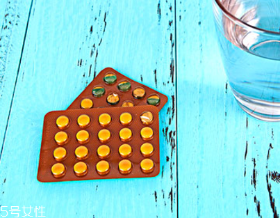 乙型流感會嘔吐嗎？嘔吐跟乙型流感有關(guān)嗎？