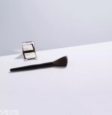 高光刷哪個(gè)牌子好？好用到哭的高光刷