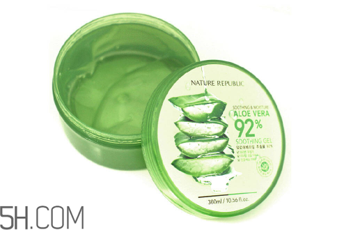 擠痘痘后可以涂蘆薈膠嗎？涂抹維生素e和蘆薈膠的作用