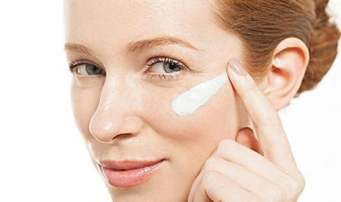 完美蘆薈膠能去斑嗎？完美蘆薈膠還能代替眼霜