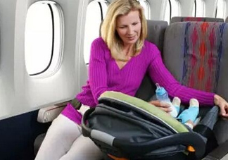 寶寶做飛機(jī)要注意些什么？寶寶旅游行李清單