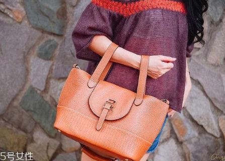 meli melo搖籃包尺寸 千萬不能錯(cuò)過的名媛氣質(zhì)包 meli melo搖籃包尺寸 千萬不能錯(cuò)過的名媛氣質(zhì)包