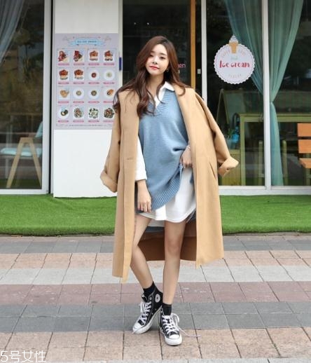 卡其色大衣配什么鞋子？各種混搭才夠味