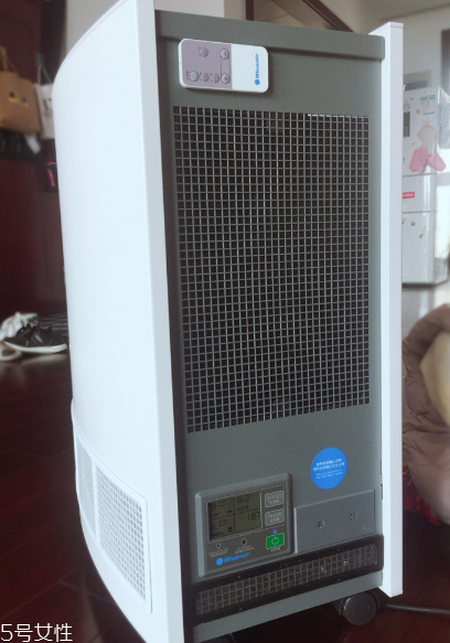 空氣凈化器是否關(guān)窗門？空氣凈化器正確使用