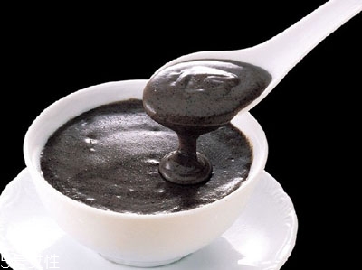 治療白頭發(fā)的食療方法有哪些？推薦三種食療方