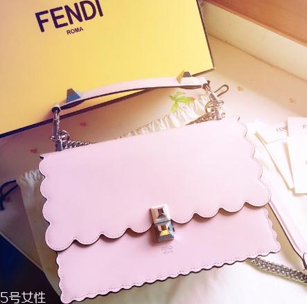 fendi包包多少錢(qián)？經(jīng)典的意大利老牌包包