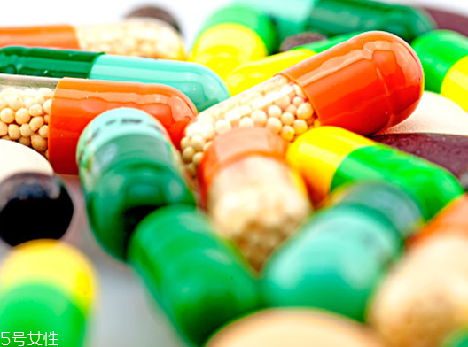 媽富隆藥店有賣嗎？購買避孕藥你要知道的事情