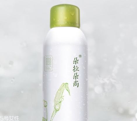 定妝噴霧可以帶上飛機(jī)或者托運(yùn)嗎？