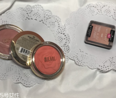 怎么打造高級(jí)臉？巧用腮紅顏值up up！