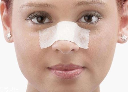 鼻小柱延長用什么材料？優(yōu)先選擇鼻中隔軟骨