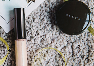 2018高光液什么牌子好？6款高光液增加肌膚的光澤感