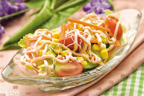 不吃晚餐減肥效果好不好？素食減肥的誤區(qū)